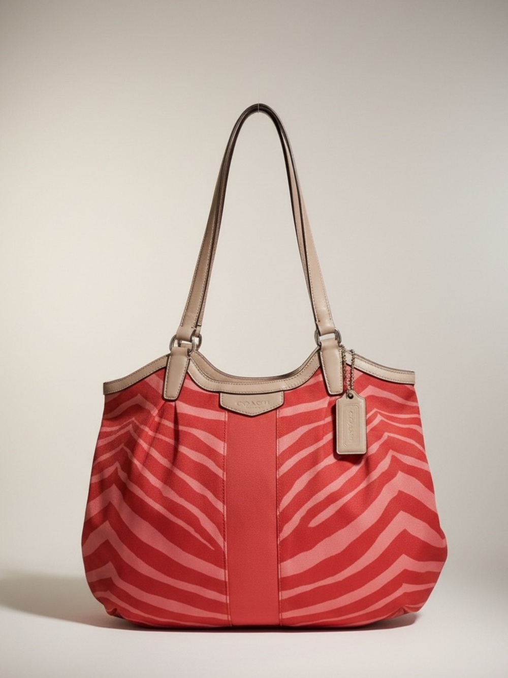 ✨Coach Devin Zebra Print Shoulder Bag F24022 Red Coral Jacquard Tote Rare - Picture 7 of 12